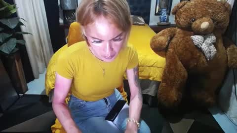 Snapshot of amazingbombshellx chatting on January 12, 2025, 12:33 pm kendra online show from January 12, 2025, 12:33 pm
