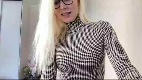 Snapshot of amazingkelly chatting on March 11, 2026, 7:36 am Kelly online show from March 11, 2026, 7:36 am