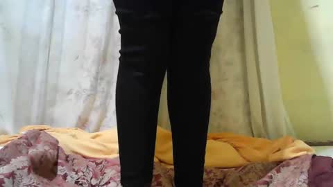 amazon_girl03 online show from February 14, 2025, 6:12 am