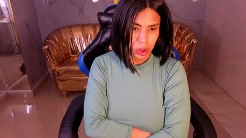 Snapshot of ambar_fox_s chatting on February 17, 2026, 8:44 am Ambar online show from February 17, 2026, 8:44 am