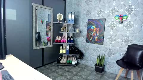 Snapshot of ambar_rose2 chatting on December 18, 2024, 10:40 am ambar rose2 online show from December 18, 2024, 10:40 am