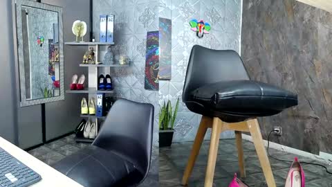 Snapshot of ambar_rose2 chatting on December 24, 2024, 4:08 pm ambar rose2 online show from December 24, 2024, 4:08 pm