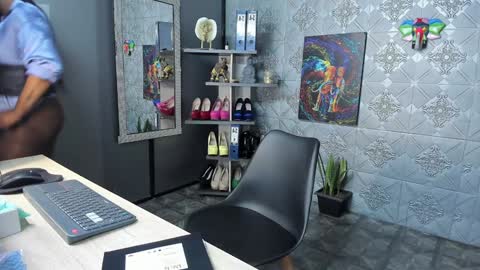 Snapshot of ambar_rose2 chatting on December 30, 2024, 9:48 am ambar rose2 online show from December 30, 2024, 9:48 am