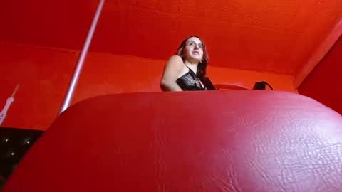 Snapshot of ambar_roux1 chatting on March 6, 2025, 8:16 pm ambar_roux1 online show from March 6, 2025, 8:16 pm