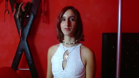 Snapshot of ambar_roux1 chatting on March 11, 2025, 1:45 pm ambar_roux1 online show from March 11, 2025, 1:45 pm