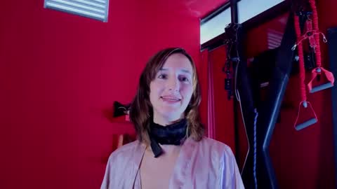 Snapshot of ambar_roux1 chatting on October 17, 2025, 5:59 pm ambar_roux1 online show from October 17, 2025, 5:59 pm