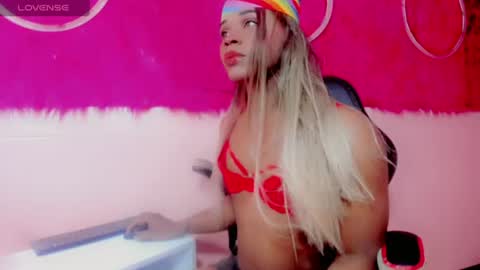 ambar_temptation online show from June 20, 2026, 7:16 pm