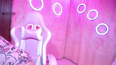 ambar_walker_ online show from February 28, 2026, 6:53 pm