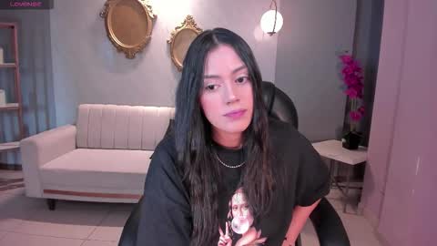 Snapshot of ambarjames_ chatting on November 19, 2025, 11:54 am Ambar online show from November 19, 2025, 11:54 am