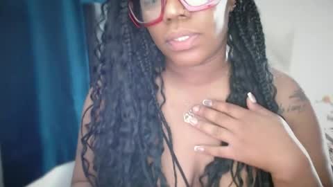 Amoya online show from May 17, 2026, 3:48 am