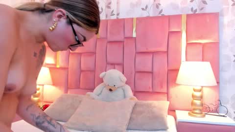 Snapshot of ambarsantany chatting on February 11, 2026, 9:20 pm AmbarSantany online show from February 11, 2026, 9:20 pm