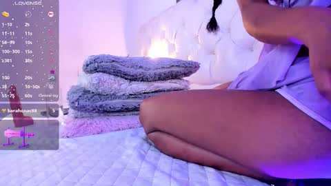 Snapshot of ambeer_fox_ chatting on January 15, 2026, 5:49 pm Amber online show from January 15, 2026, 5:49 pm