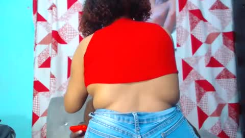 Snapshot of ambeerr_28 chatting on March 7, 2025, 2:57 am Amber online show from March 7, 2025, 2:57 am