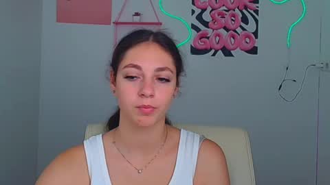 Amber online show from July 18, 2026, 5:44 am