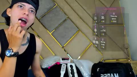 Amber  online show from October 20, 2025, 2:50 pm