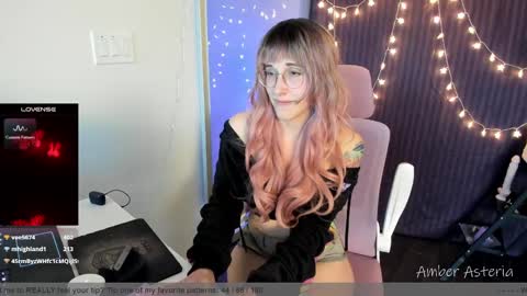 Snapshot of amber_asteria chatting on January 9, 2025, 12:14 am Amber Asteria online show from January 9, 2025, 12:14 am