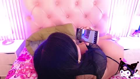 Snapshot of amber_bailey chatting on December 21, 2024, 7:45 am Amber online show from December 21, 2024, 7:45 am