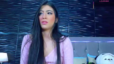 amber_bull online show from October 23, 2025, 12:15 pm