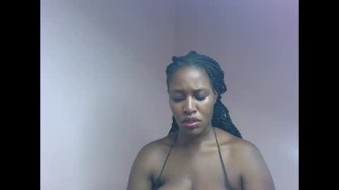 amber_cutie2 online show from March 31, 2026, 9:37 pm