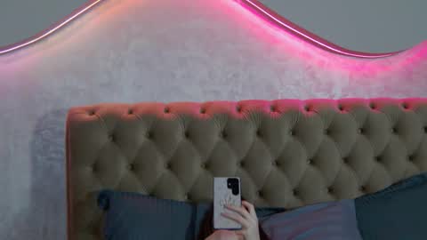 Snapshot of amberbloomxx chatting on February 10, 2026, 6:01 pm Amber online show from February 10, 2026, 6:01 pm