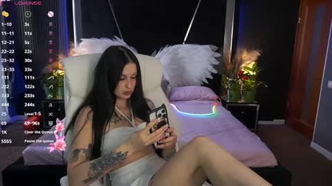 Snapshot of amberdismond chatting on May 20, 2026, 5:57 am Anna online show from May 20, 2026, 5:57 am