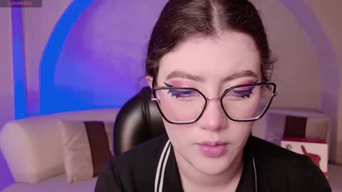 Snapshot of amberfarrell chatting on January 13, 2026, 9:42 pm Amber online show from January 13, 2026, 9:42 pm