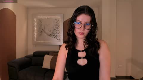 Snapshot of amberfarrell chatting on June 4, 2026, 9:10 pm Amber online show from June 4, 2026, 9:10 pm