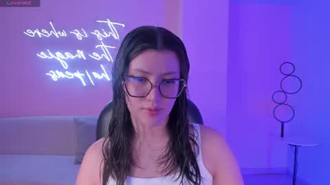 Snapshot of amberfarrell chatting on June 20, 2026, 8:11 pm Amber online show from June 20, 2026, 8:11 pm
