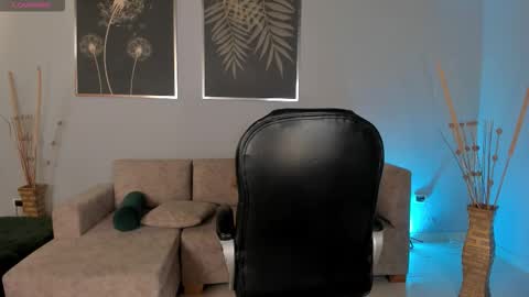 Amber  online show from October 21, 2025, 2:45 am