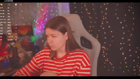 Snapshot of amberlyyy chatting on June 24, 2026, 4:55 am my name is Sonya but you can call me your favorite girl 3 online show from June 24, 2026, 4:55 am