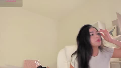 Amber online show from December 16, 2025, 2:33 pm