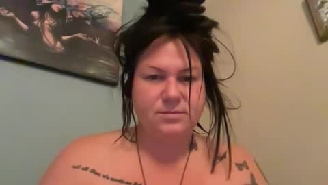 Snapshot of ambermoss7 chatting on October 28, 2025, 2:53 pm ambermoss7 online show from October 28, 2025, 2:53 pm