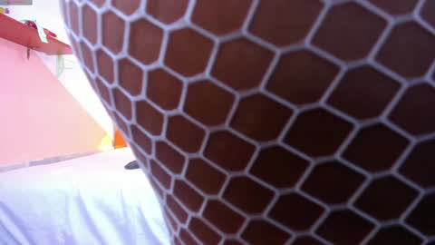 Snapshot of amberr_sweett chatting on December 4, 2024, 7:01 pm Amber online show from December 4, 2024, 7:01 pm