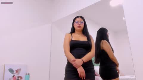     online show from November 9, 2025, 12:47 pm