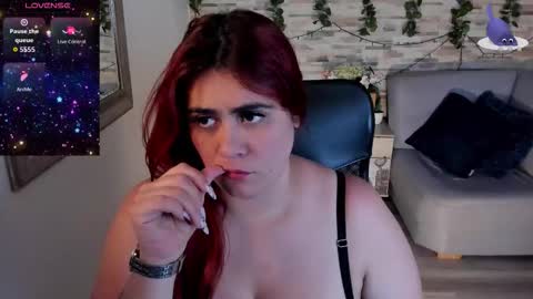 Snapshot of amberthomsonn chatting on January 18, 2026, 2:59 am Amber online show from January 18, 2026, 2:59 am