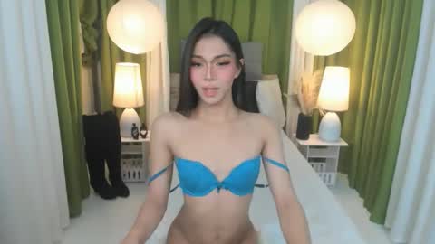 Snapshot of ambervixen69 chatting on September 21, 2025, 10:11 pm BIGCOCK AMBER online show from September 21, 2025, 10:11 pm