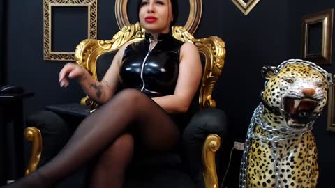 Snapshot of amberxsmithx chatting on February 6, 2025, 5:46 am AMBER online show from February 6, 2025, 5:46 am