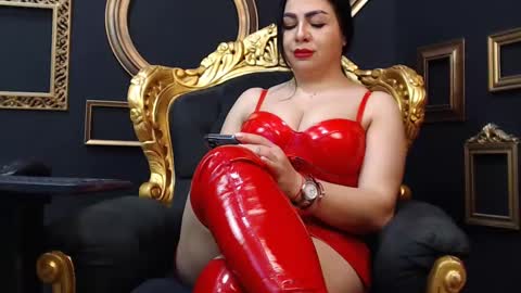 Snapshot of amberxsmithx chatting on March 6, 2025, 8:41 am AMBER online show from March 6, 2025, 8:41 am