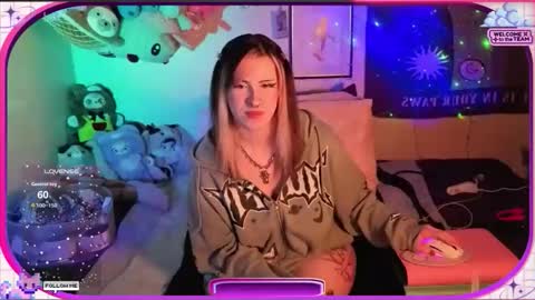 Ambrosia online show from May 14, 2026, 7:15 am
