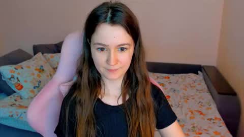 Snapshot of ameli_moon chatting on March 10, 2026, 2:55 pm Eileen online show from March 10, 2026, 2:55 pm