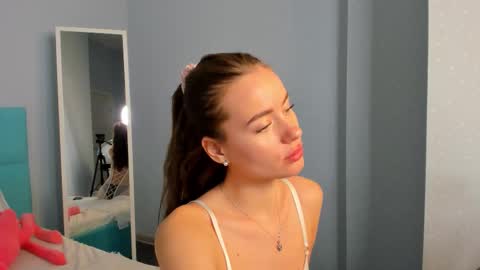 Snapshot of ameli_povilainn chatting on October 25, 2025, 11:07 am Ameli online show from October 25, 2025, 11:07 am