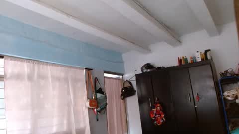 Snapshot of amelia_2023 chatting on December 9, 2024, 3:11 pm amelia  online show from December 9, 2024, 3:11 pm