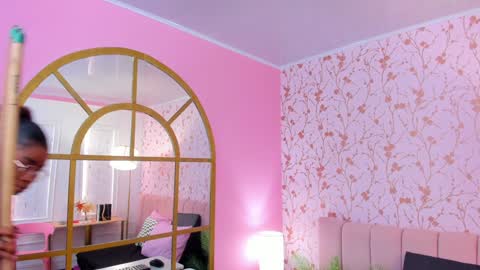 Snapshot of amelia_adms chatting on February 26, 2025, 1:21 am Amelia Adams online show from February 26, 2025, 1:21 am