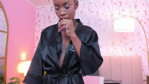 Snapshot of amelia_adms chatting on March 3, 2025, 10:10 pm Amelia Adams online show from March 3, 2025, 10:10 pm