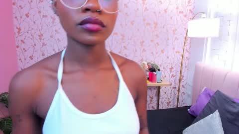 Snapshot of amelia_adms chatting on September 12, 2025, 7:03 pm Amelia Adams online show from September 12, 2025, 7:03 pm