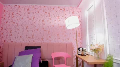 Snapshot of amelia_adms chatting on October 12, 2025, 12:15 pm Amelia Adams online show from October 12, 2025, 12:15 pm