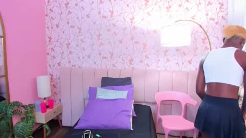 Snapshot of amelia_adms chatting on October 18, 2025, 7:14 pm Amelia Adams online show from October 18, 2025, 7:14 pm