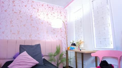 Snapshot of amelia_adms chatting on November 5, 2025, 7:14 pm Amelia Adams online show from November 5, 2025, 7:14 pm