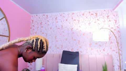 Snapshot of amelia_adms chatting on November 7, 2025, 7:47 pm Amelia Adams online show from November 7, 2025, 7:47 pm