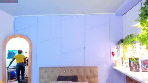 Snapshot of amelia_adms chatting on July 7, 2026, 12:09 pm Amelia Adams online show from July 7, 2026, 12:09 pm